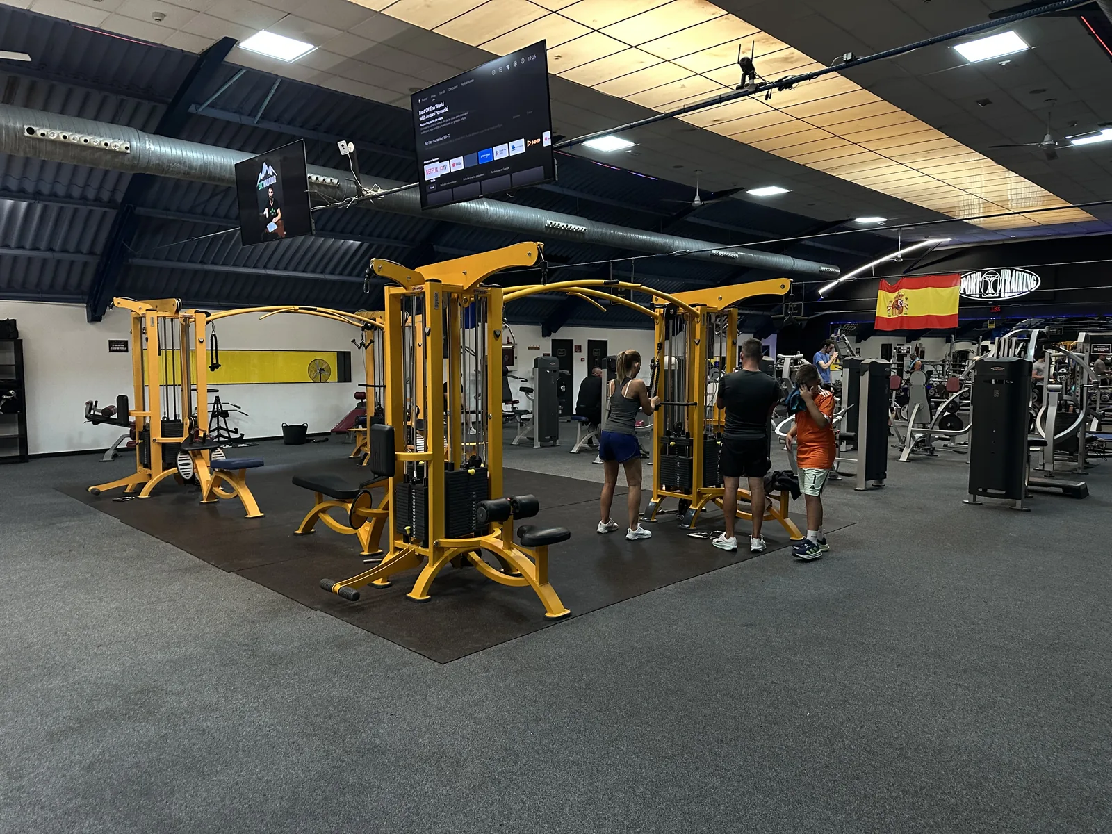 Vista general de la sala de máquinas de Gladius Gym